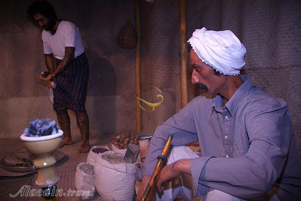 موزه بزرگ بندرعباس | علاءالدین تراول