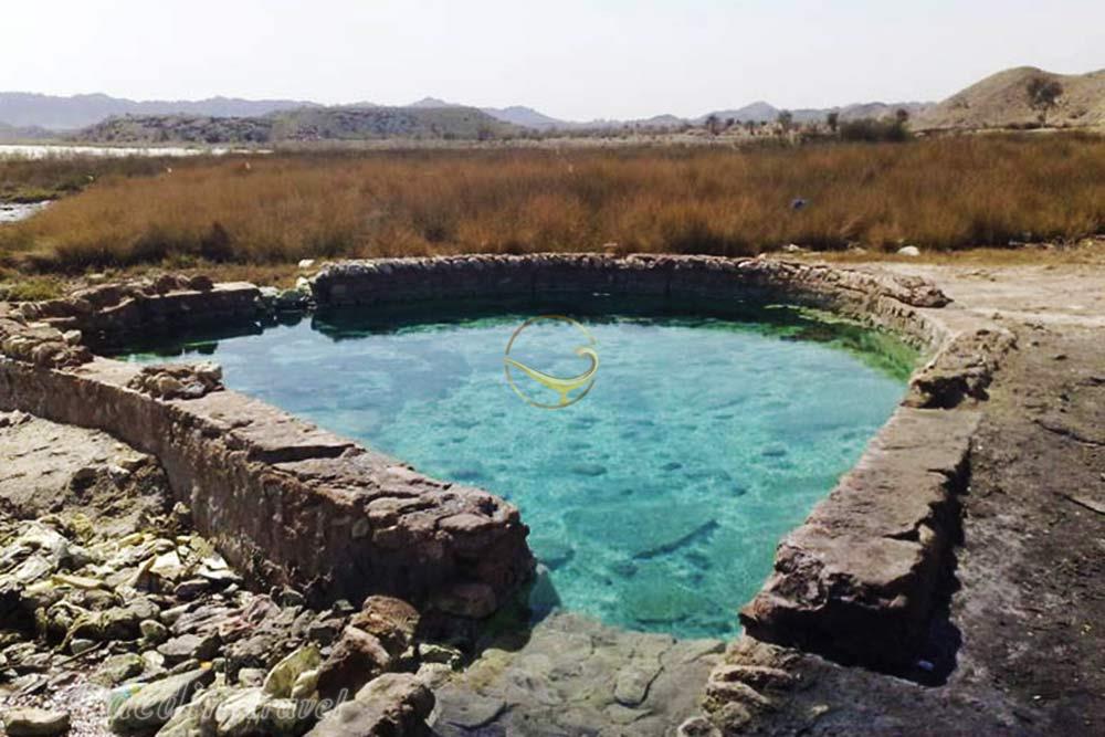 چشمه های آبگرم خورگو در بندرعباس | علاءالدین تراول