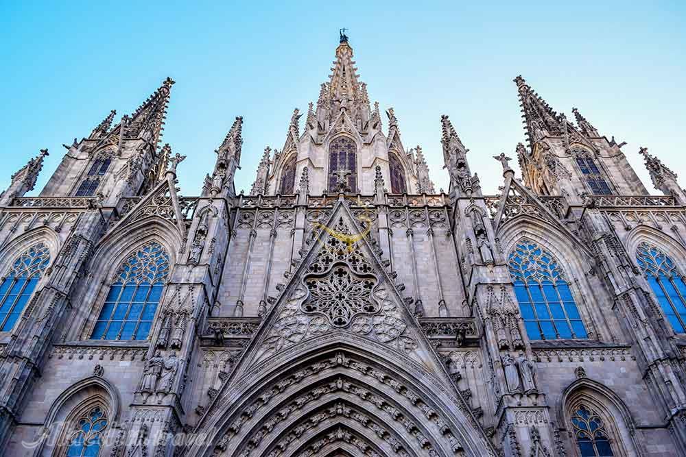 منطقه گوتیک (باری گوتیک)  بارسلونا - اسپانیا | علاءالدین تراول