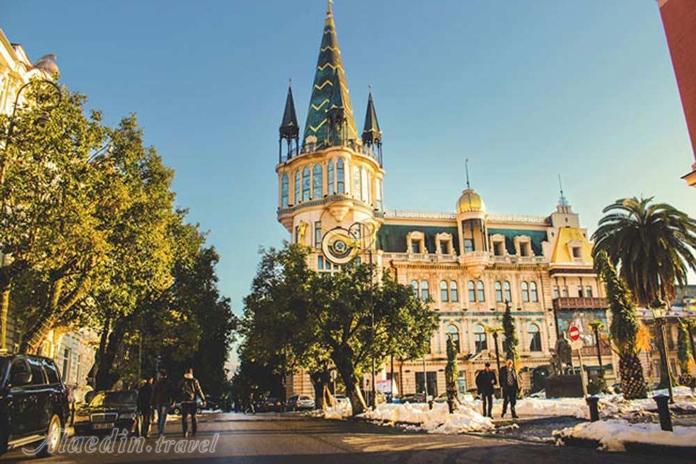 ساعت ستاره شناسی در باتومی - گرجستان | علاءالدین تراول