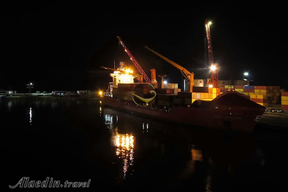 بندر باتومی در گرجستان | علاءالدین تراول