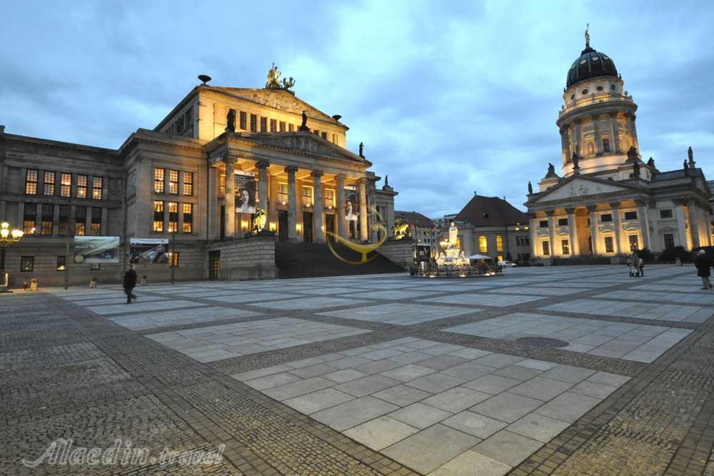 میدان شاندرمن مارکت در برلین | علاءالدین تراول