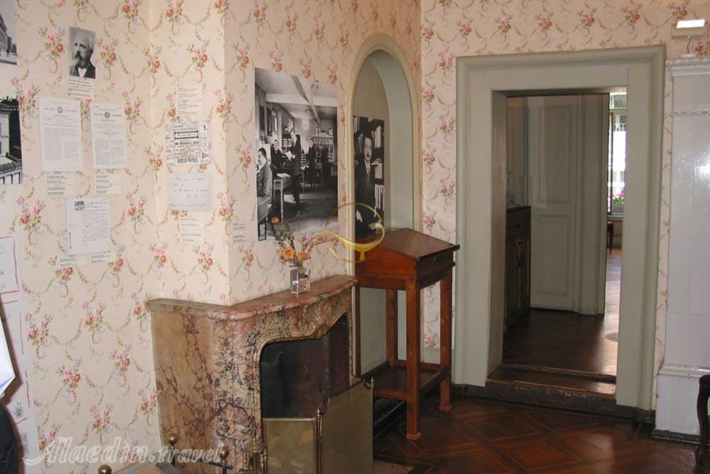 موزه و خانه انیشتین برن - سوئیس | علاءالدین تراول