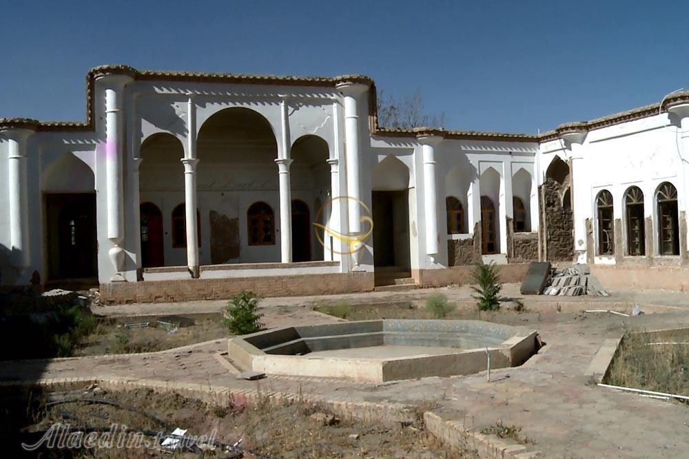 باغ و عمارت شوکت آباد بیرجند | علاءالدین تراول