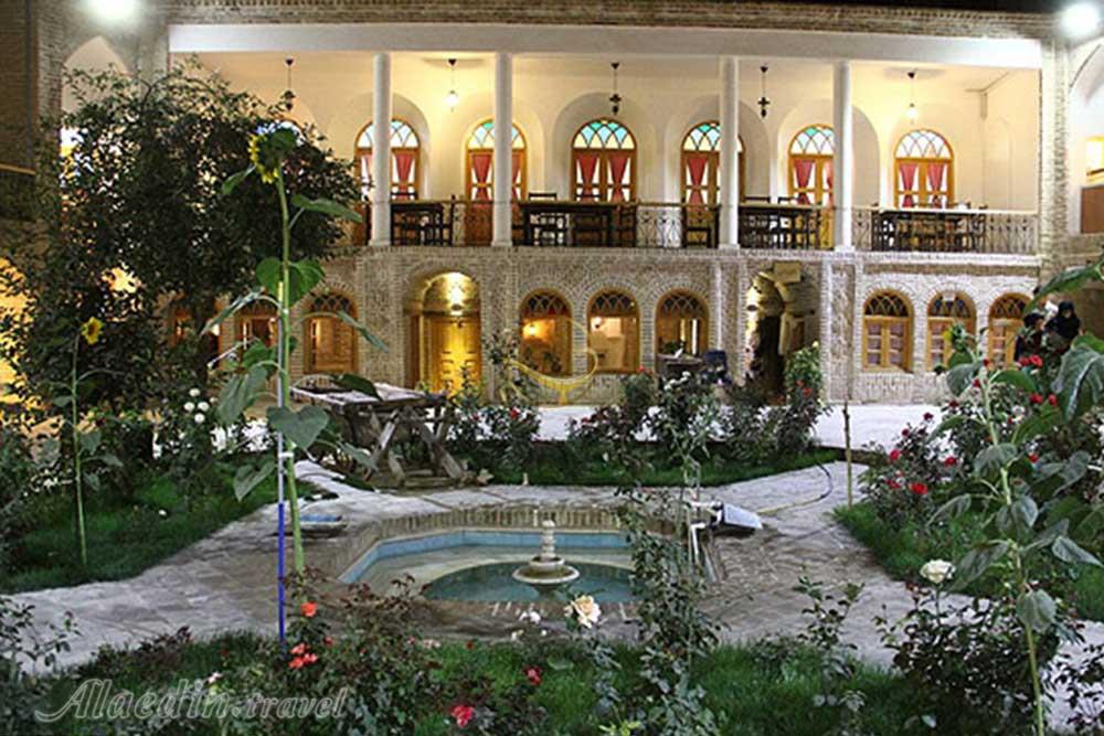 حسینیه جاجرمی بجنورد | علاءالدین تراول