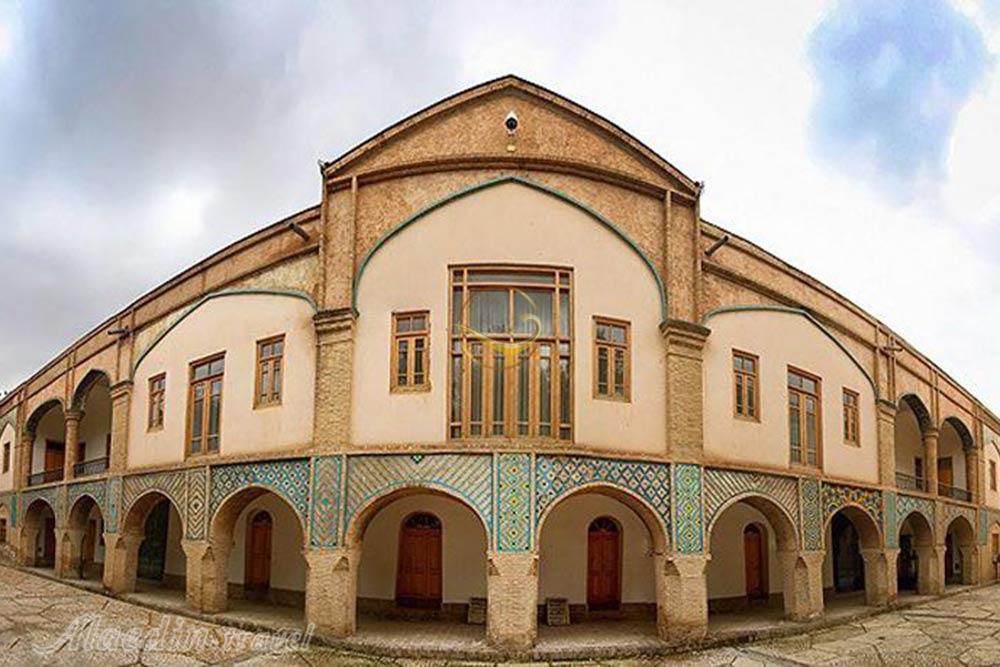 عمارت مفخم (موزه باستان شناسی و مردم شناسی) در بجنورد | علاءالدین تراول