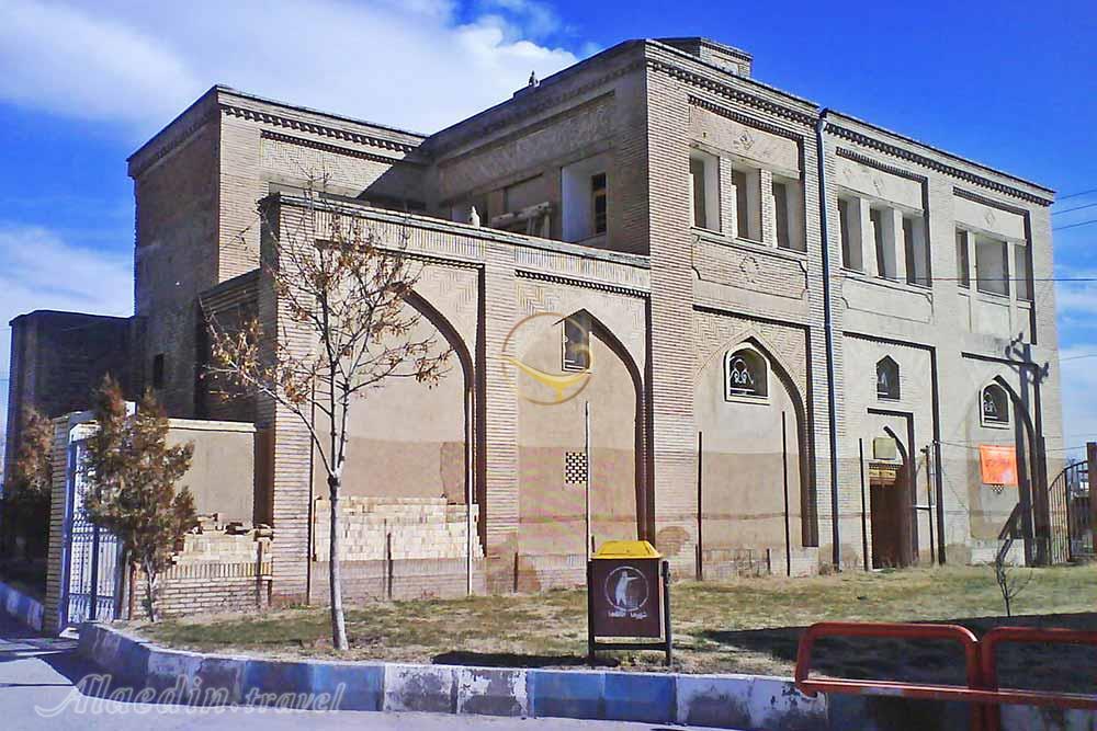 تکیه موثقی بروجرد | علاءالدین تراول