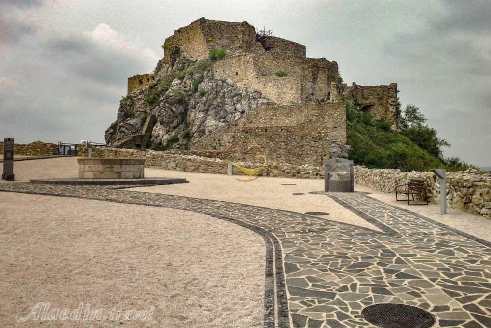 قلعه دوین براتیسلاوا - اسلواکی | علاءالدین تراول