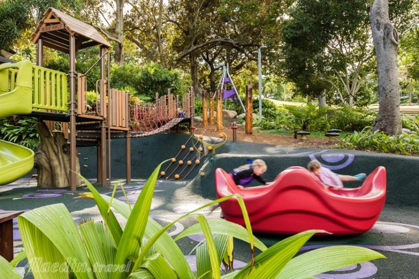 پارک خیابان روما بریزبن | علاالدین تراول