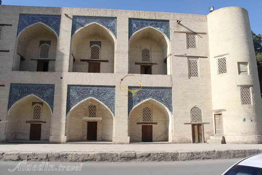 مدرسه کوکل داش بخارا در ازبکستان | علاءالدین تراول