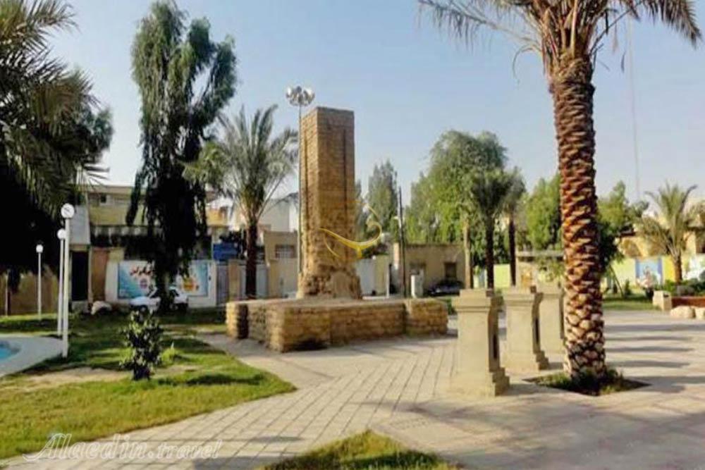 قبر جنرال (ژنرال) در بوشهر | علاءالدین تراول