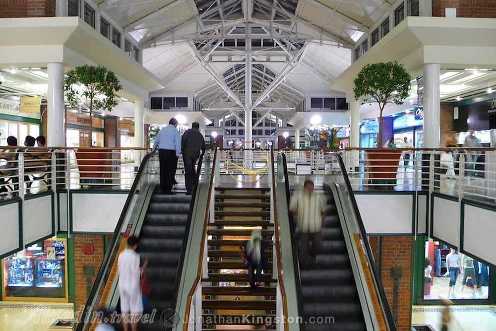 مرکز خرید اسکله ویکتوریا کیپ تاون | علاءالدین تراول