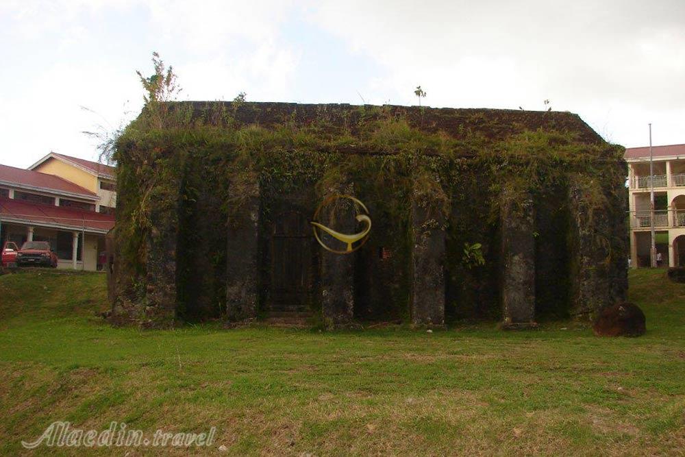 منطقه‌ی تاریخی لاتیوسی بتری در کاستریس - سنت لوسیا | علاءالدین تراول