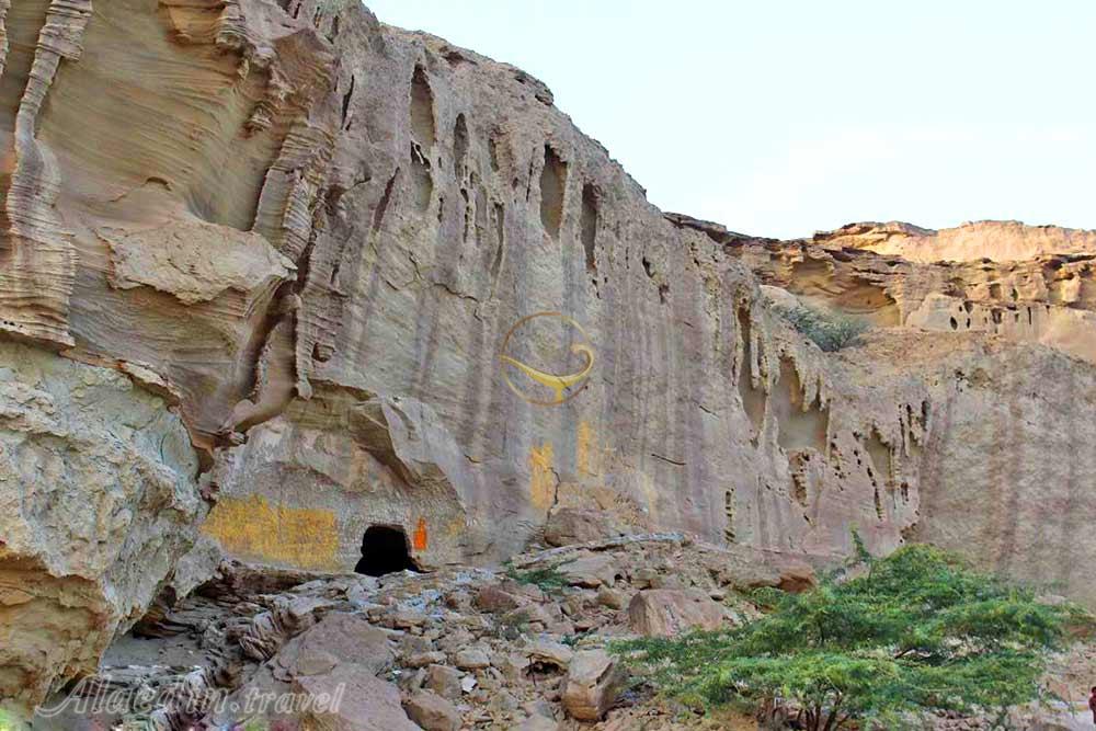 غارهای بان مسیتی چابهار | علاءالدین تراول