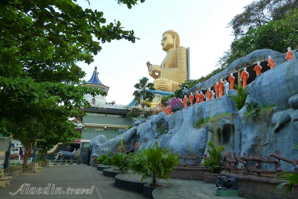 غار دامبولا در دامبولا - سریلانکا | علاءالدین تراول