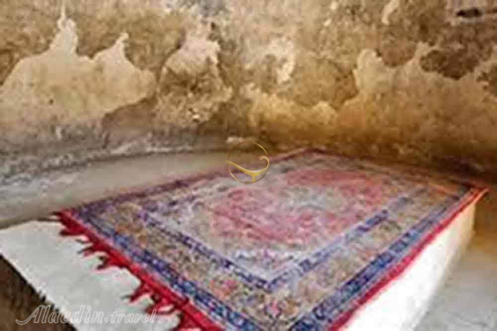 آرامگاه پیر علمدار دامغان | علاءالدین تراول