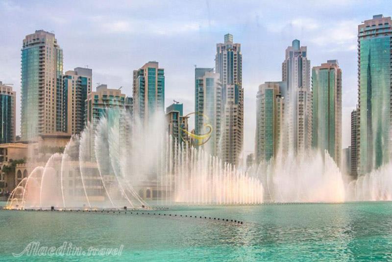 آب نمای دبی - امارات متحده عربی
