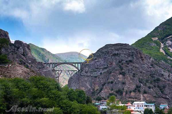 گردنه گدوک فیروزکوه