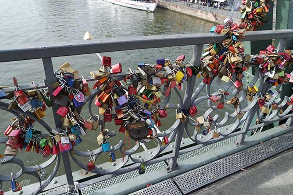 پل عشاق (ایزنر اشتیگ) فرانکفورت - آلمان | علاءالدین تراول