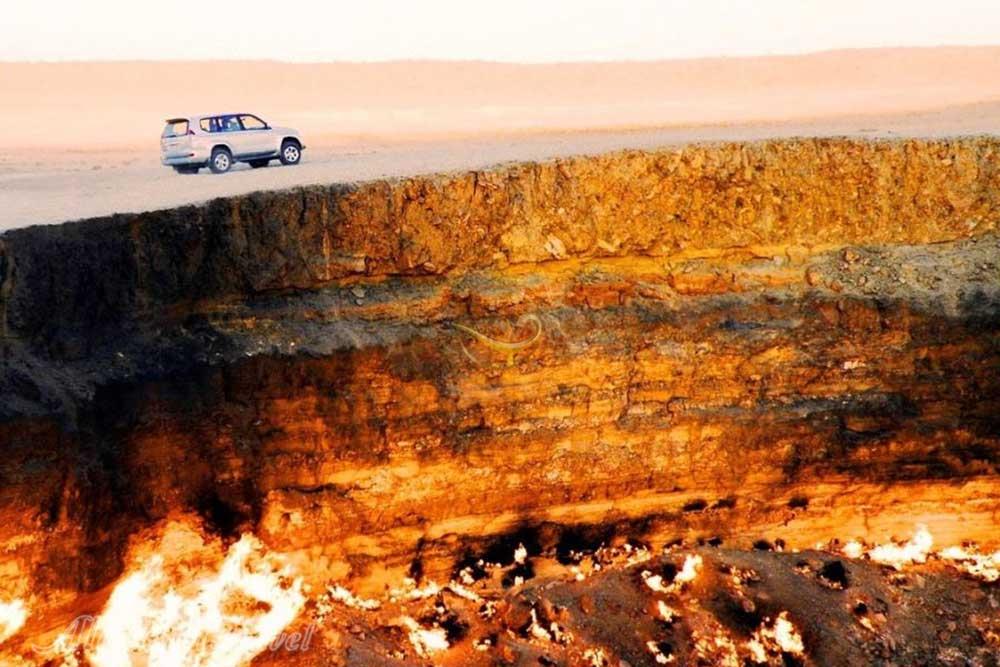 دروازه جهنم در قره قوم در ترکمنستان | علاءالدین تراول