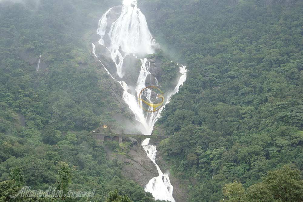 آبشار دودهساگار در گوا - هند | علاءالدین تراول