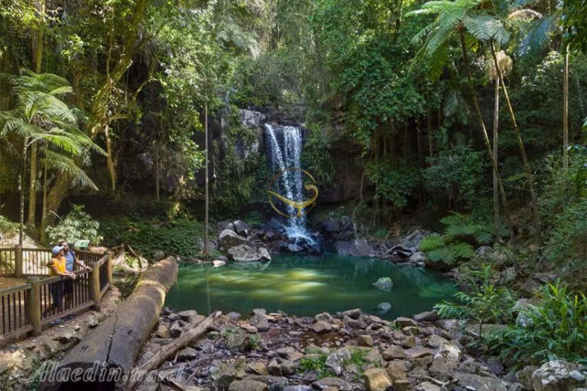 هینترلند گلد کوست | علاالدین تراول