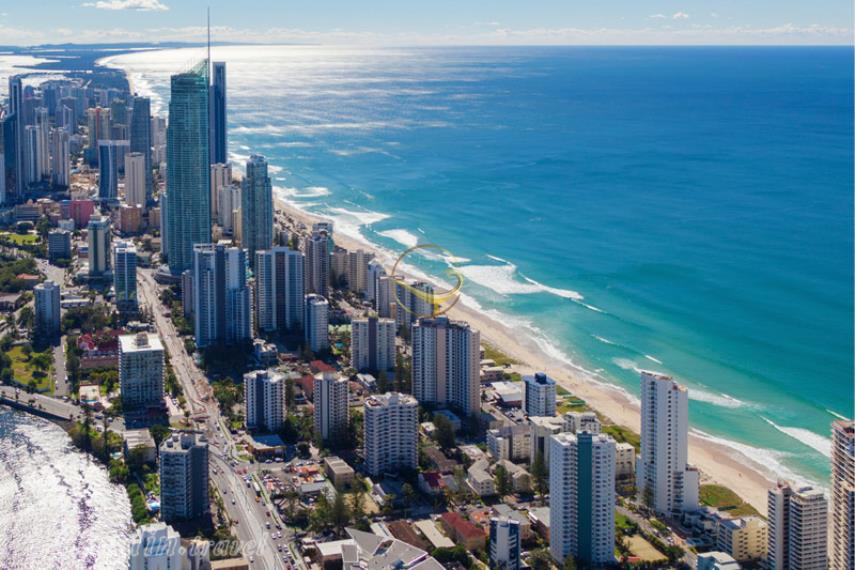 ساحل سرفرز پارادایس گلد کوست | علاالدین تراول