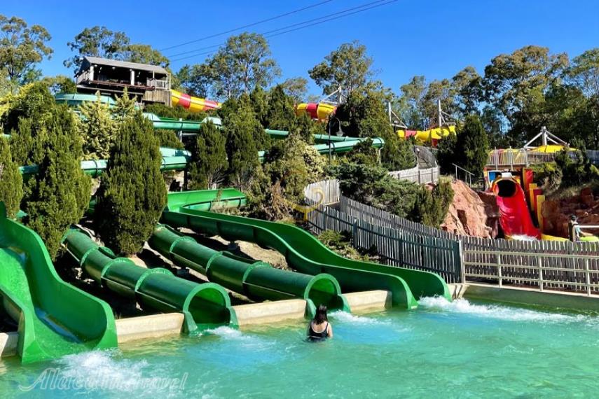 واتر ورلد گلد کوست | علاالدین تراول