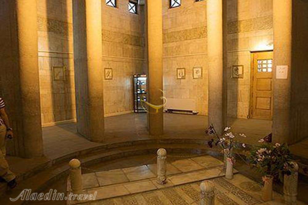 آرامگاه ابوعلی سینا همدان | علاءالدین تراول