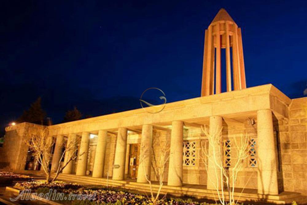 آرامگاه ابوعلی سینا همدان | علاءالدین تراول