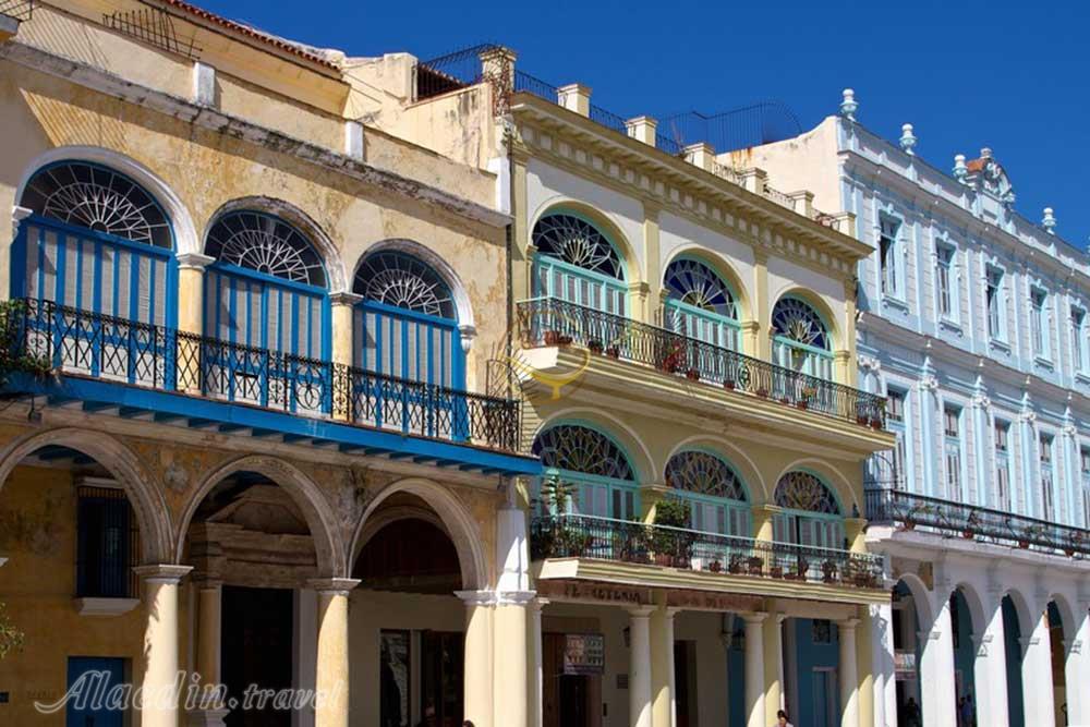 میدان قدیمی هاوانا - کوبا | علاءالدین تراول