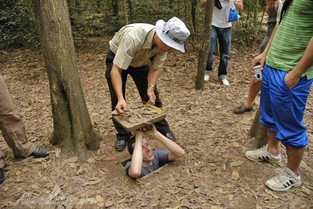 تونل زیرزمینی کوچی در هوشی مین - ویتنام | علاءالدین تراول