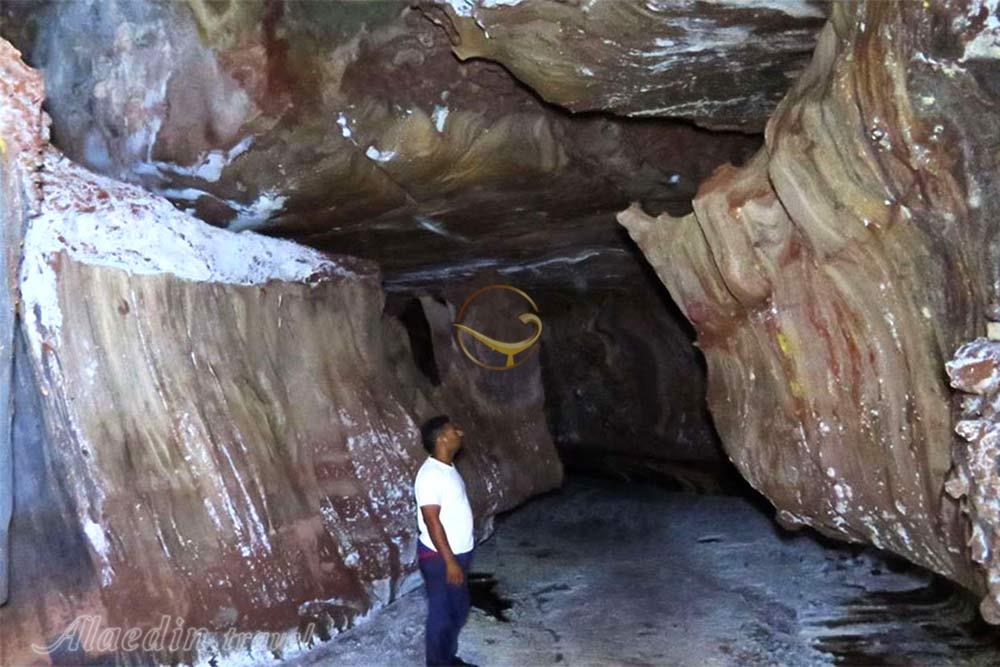 غار الهه نمک فیروزه ای (الهه نمکی) هرمز | علاءالدین تراول