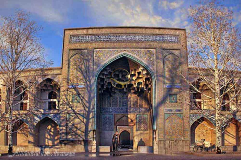 مدرسه چهارباغ اصفهان | علاءالدین تراول