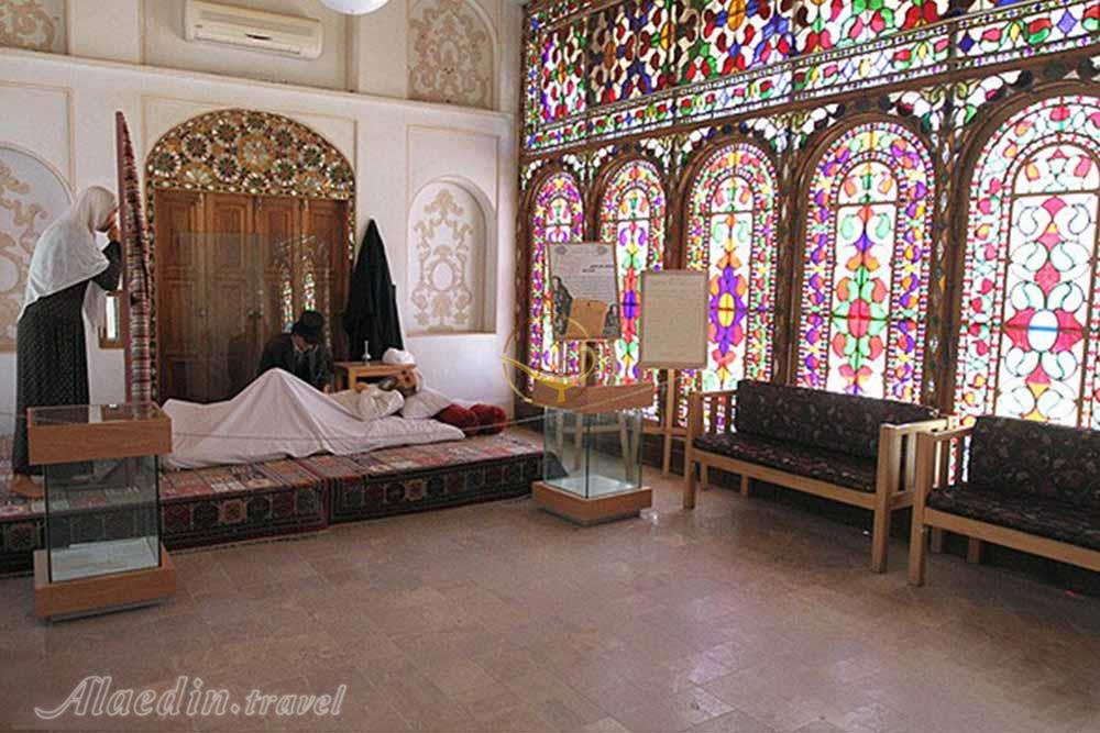 خانه مشروطه اصفهان | علاءالدین تراول