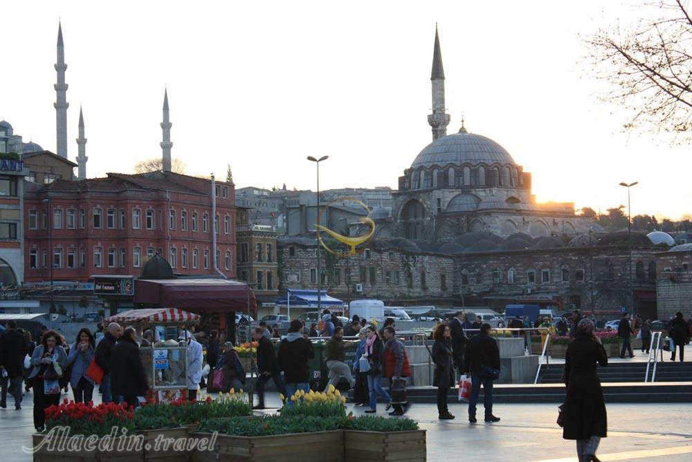 مسجد رستم پاشا استانبول - ترکیه | علاءالدین تراول