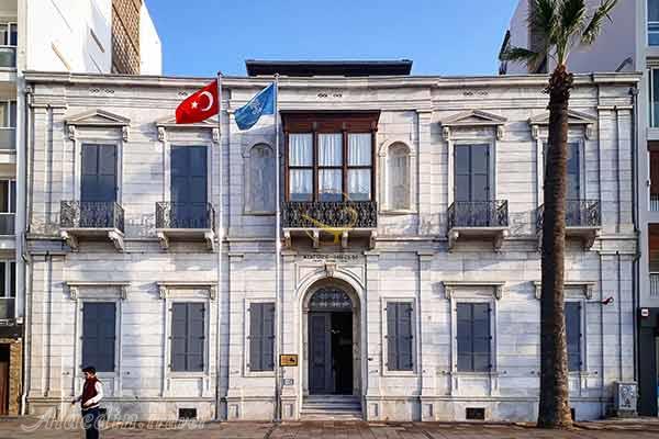 موزه آتاتورک ازمیر در ترکیه