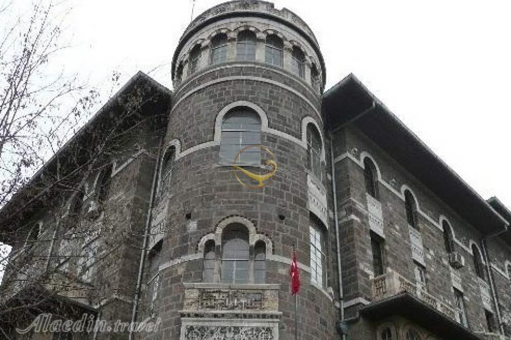 موزه فرهنگ شناسی ازمیر در ترکیه | علاءالدین تراول