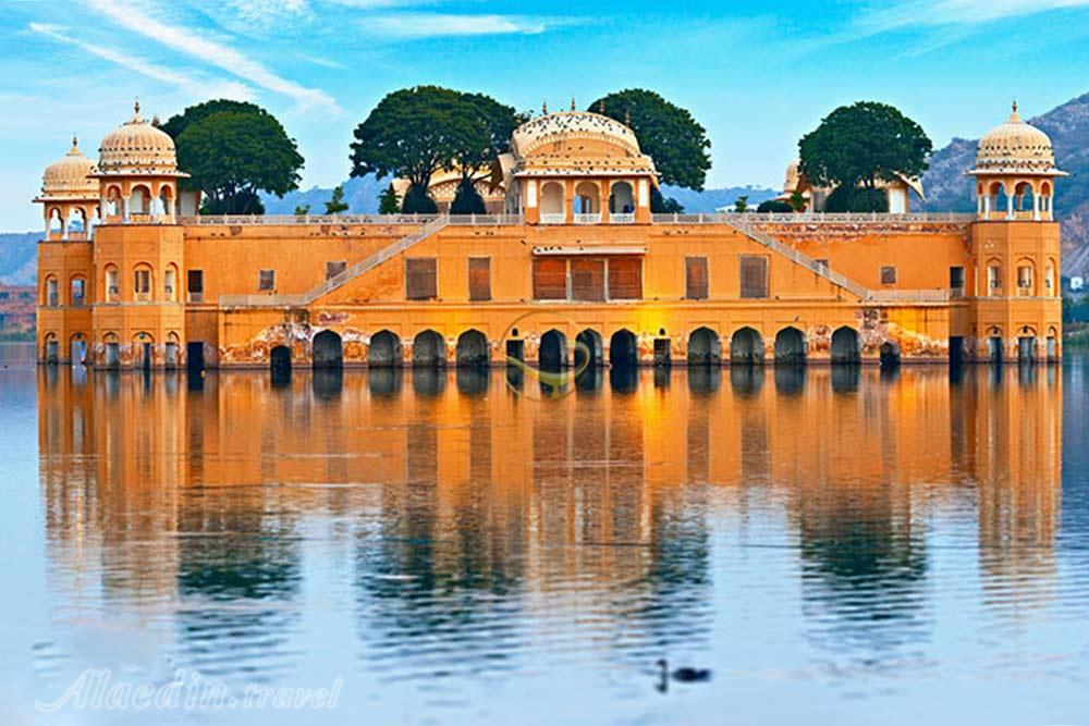 کاخ جال محل (قصر آبی) در جیپور - هند | علاءالدین تراول