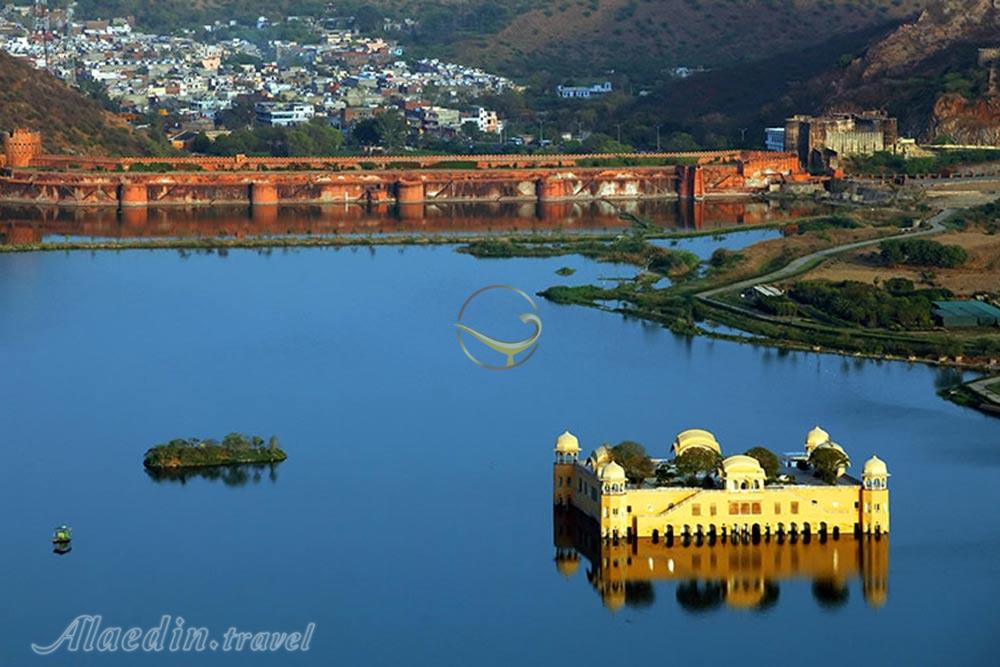 کاخ جال محل (قصر آبی) در جیپور - هند | علاءالدین تراول