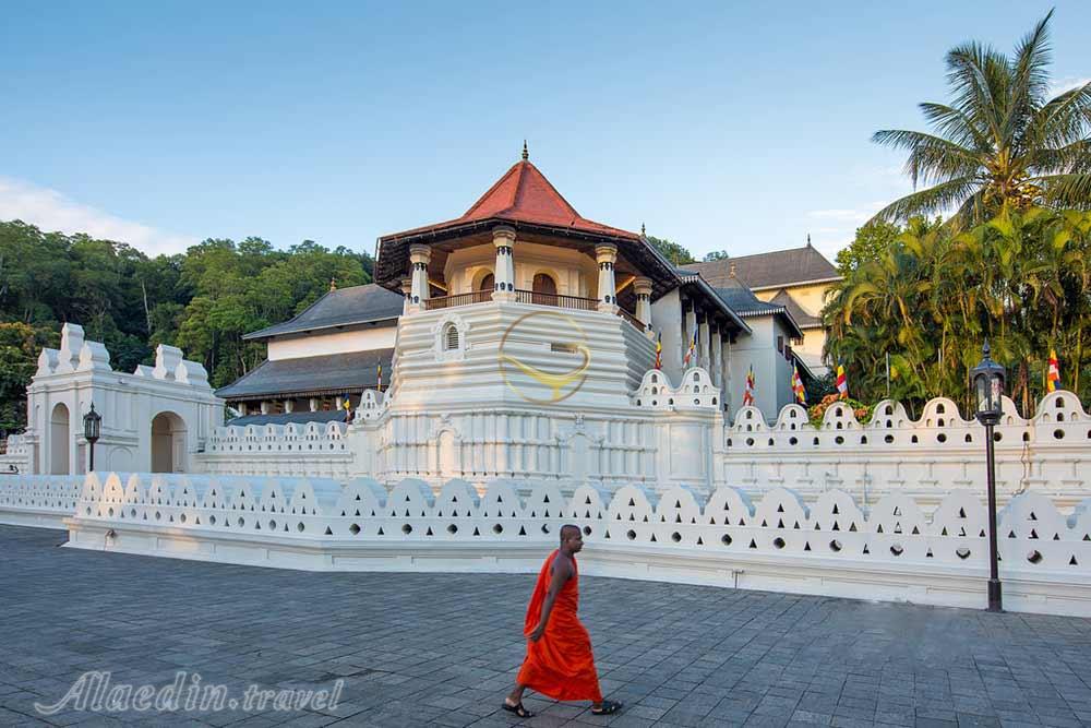 معبد دندان مقدس کندی | علاءالدین تراول