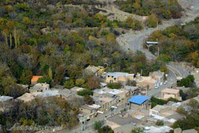 روستای دره کاشان (دهکده گل سرخ)