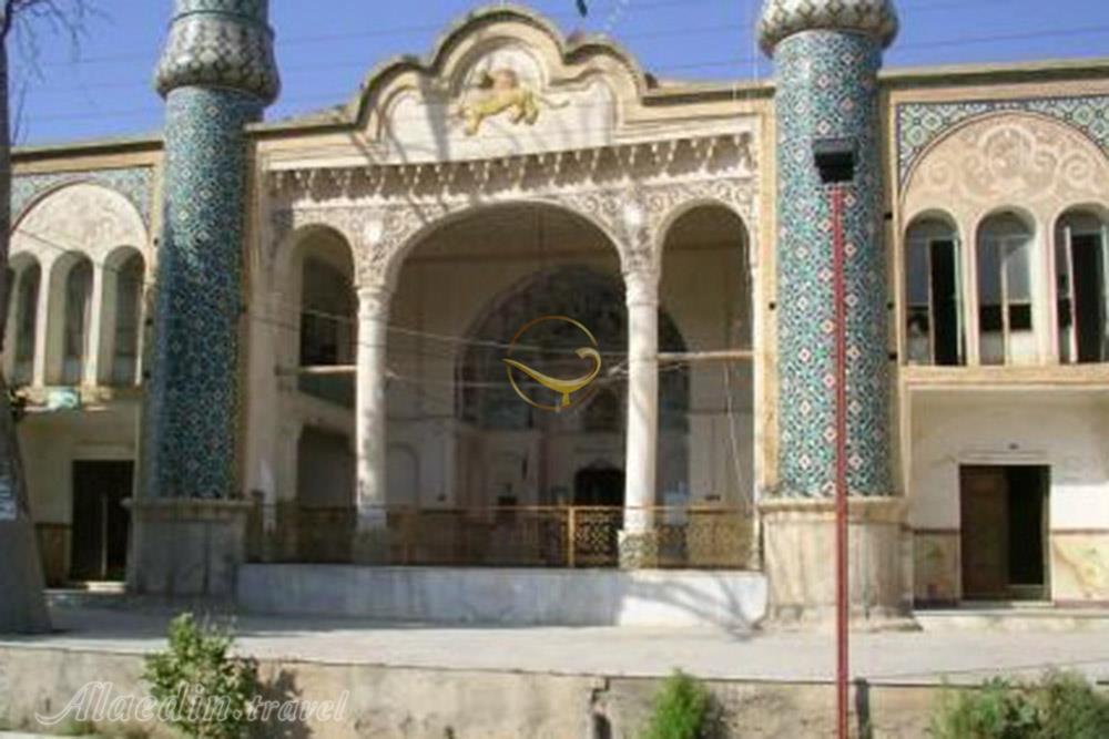 بقعه امامزاده محمد اوسط جوشقان در کاشان | علاءالدین تراول