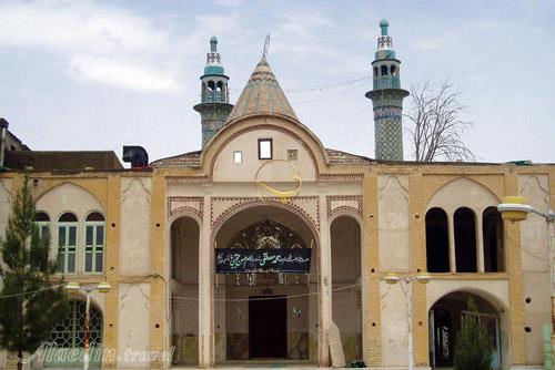 بقعه امامزاده محمد اوسط جوشقان در کاشان