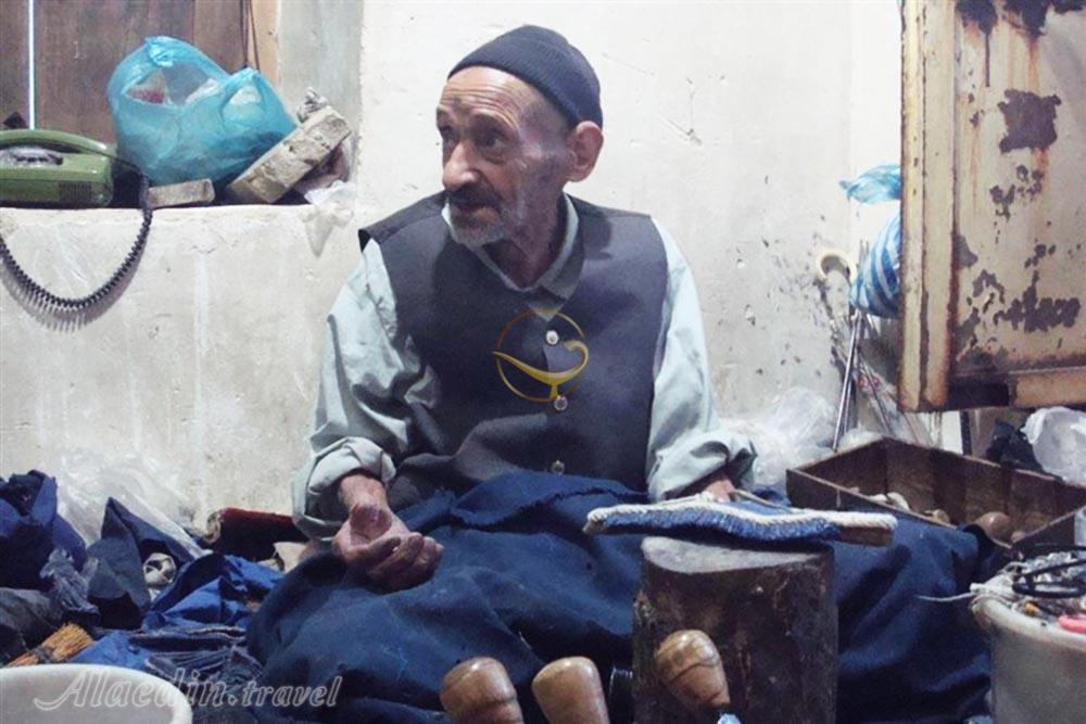 روستای نشلج در کاشان (مرکز گیوه بافی کشور) | علاءالدین تراول