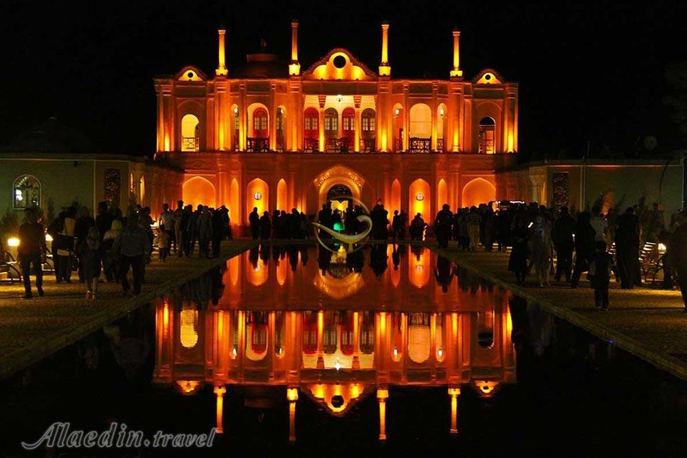 باغ فتح آباد در کرمان | علاءالدین تراول