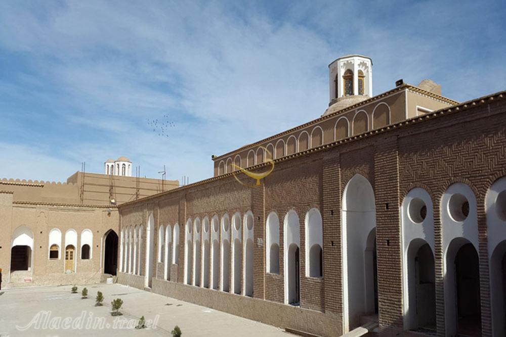 کاروانسرای (خانه) حاج آقا علی در کرمان | علاءالدین تراول
