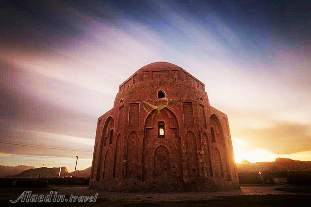 گنبد جبلیه (گبری) کرمان | علاءالدین تراول
