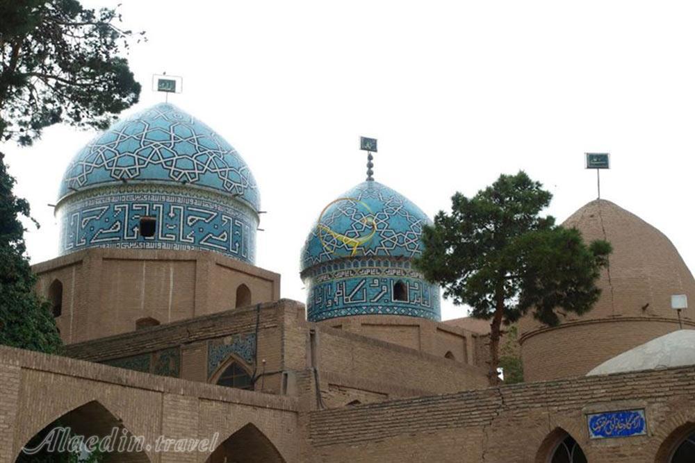 گنبد مشتاقیه (سه گنبد) کرمان | علاءالدین تراول