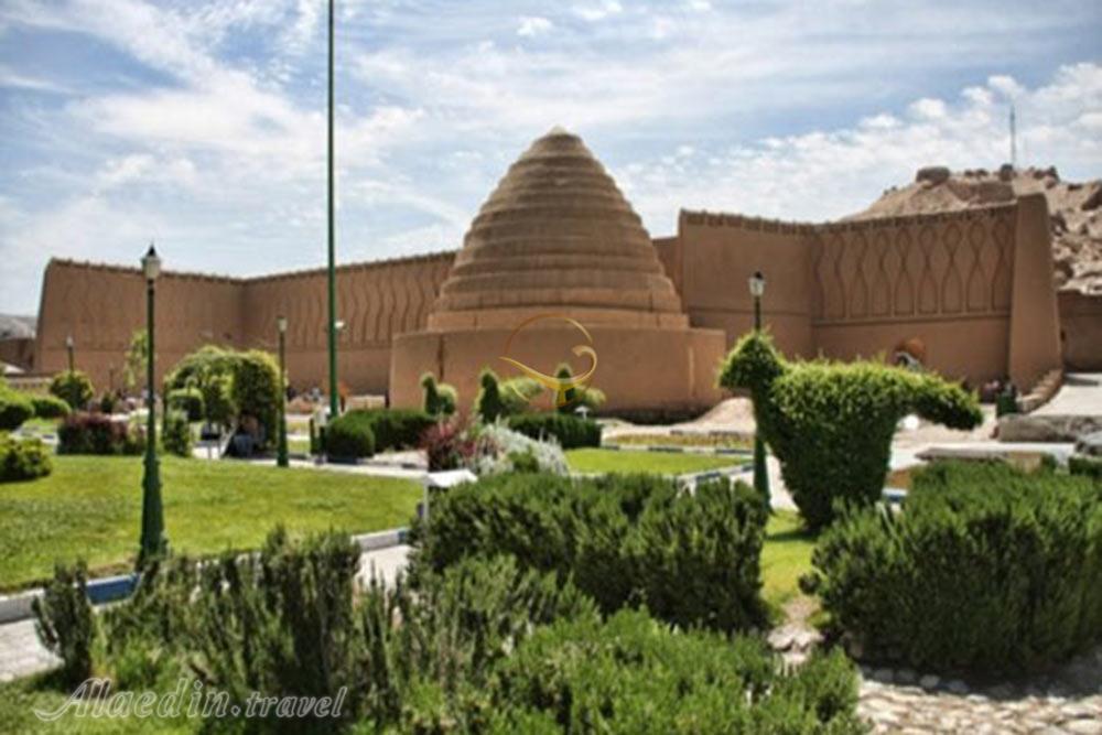 یخدان زریسف در کرمان | علاءالدین تراول